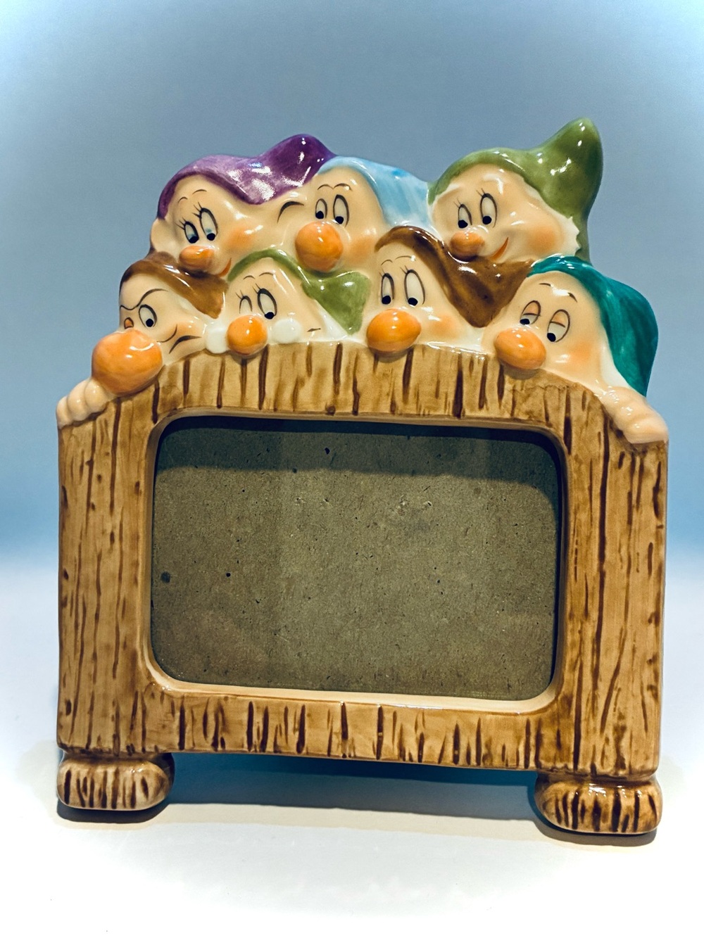 The Walt Disney Co. The Seven Dwarfs Photo Frame, 1980’s, by Burnes®️